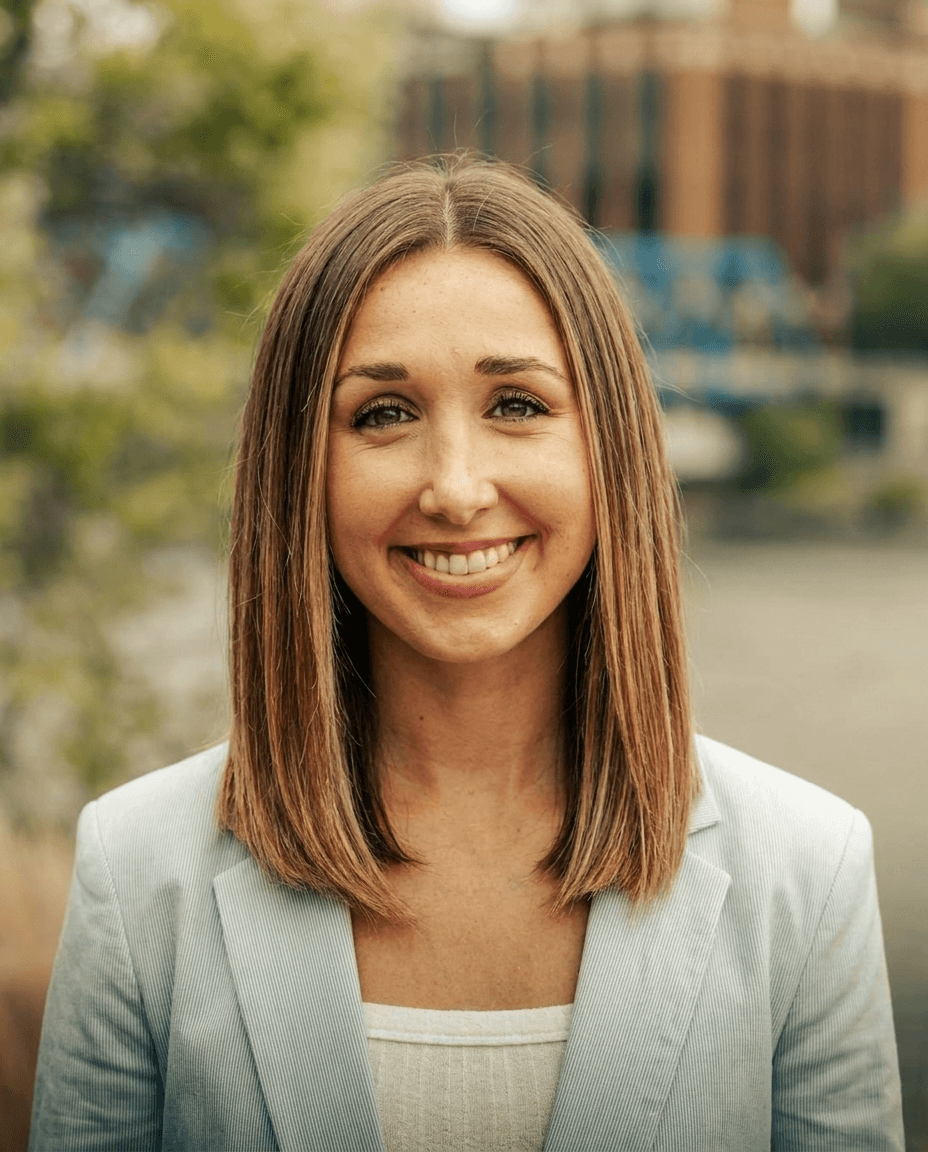 Smiling Professional Woman Headshot Outdoors example 35, output 2